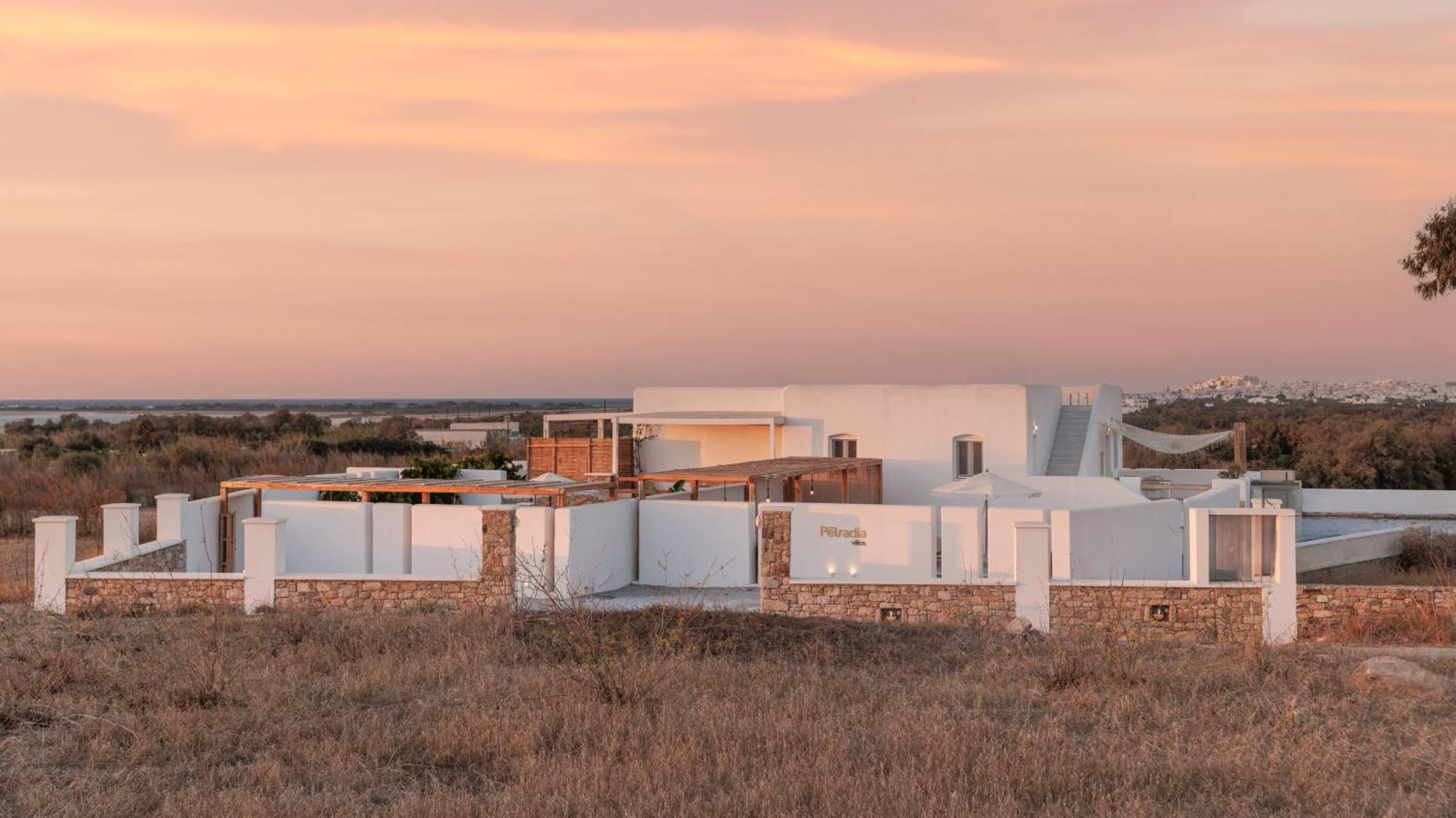 Villa Petradia Agia Anna (Naxos)